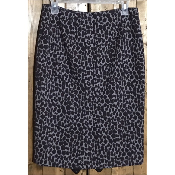Talbots Dresses & Skirts - NWOT Talbots Skirt. Size 4